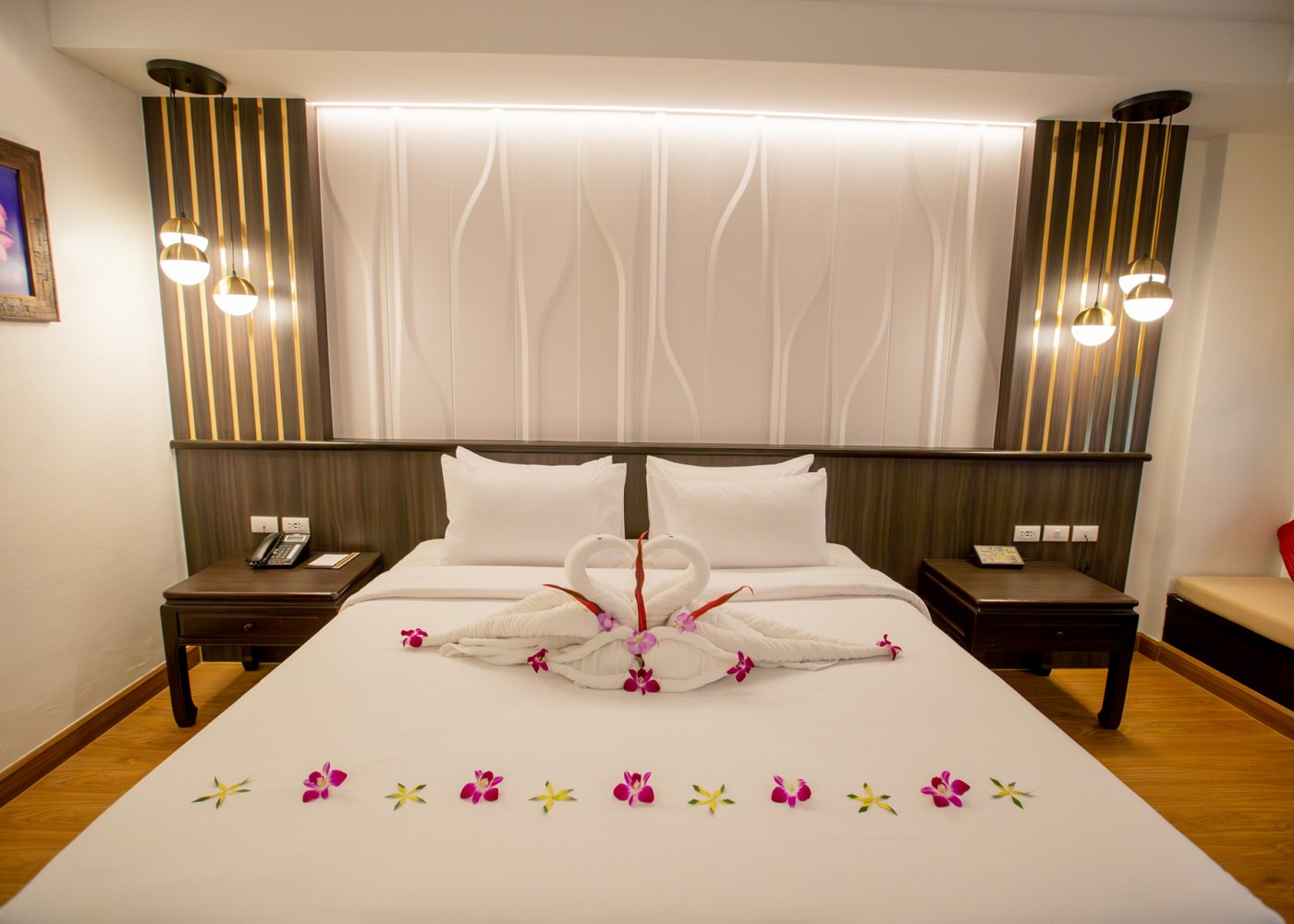 Deluxe Outdoor Jacuzzi