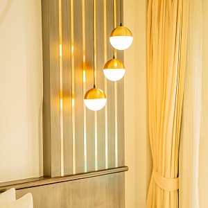 Grand Deluxe Pool Access