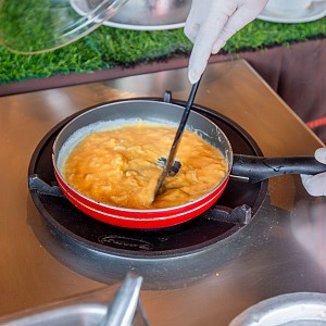 Restaurant & Pool Bar